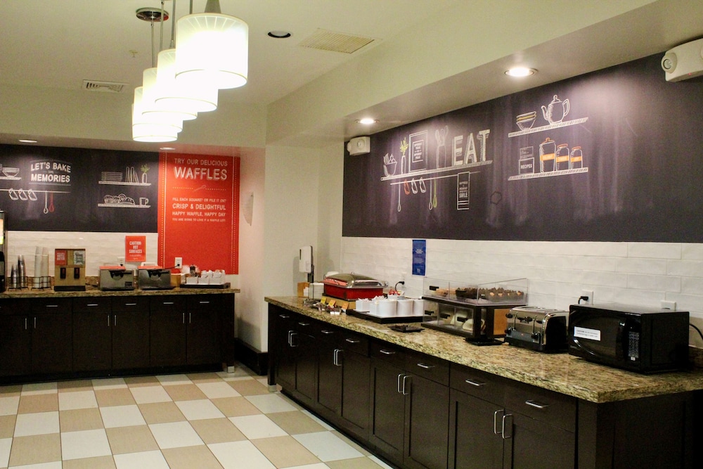 Hampton Inn Indianapolis NW Zionsville - photo 36