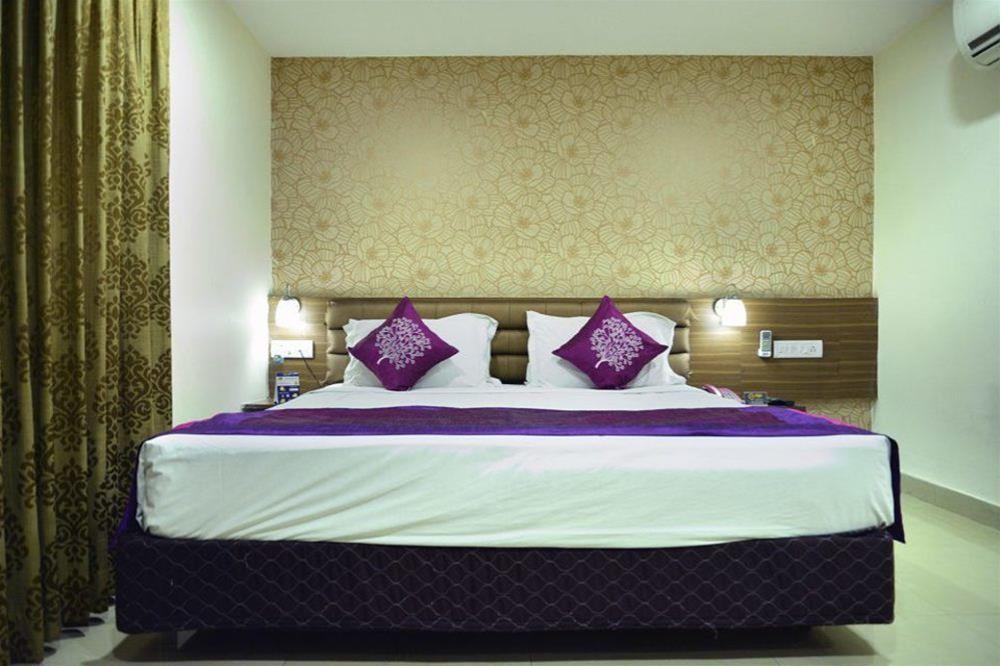 OYO Premium Habsiguda — Secunderabad — photo 3