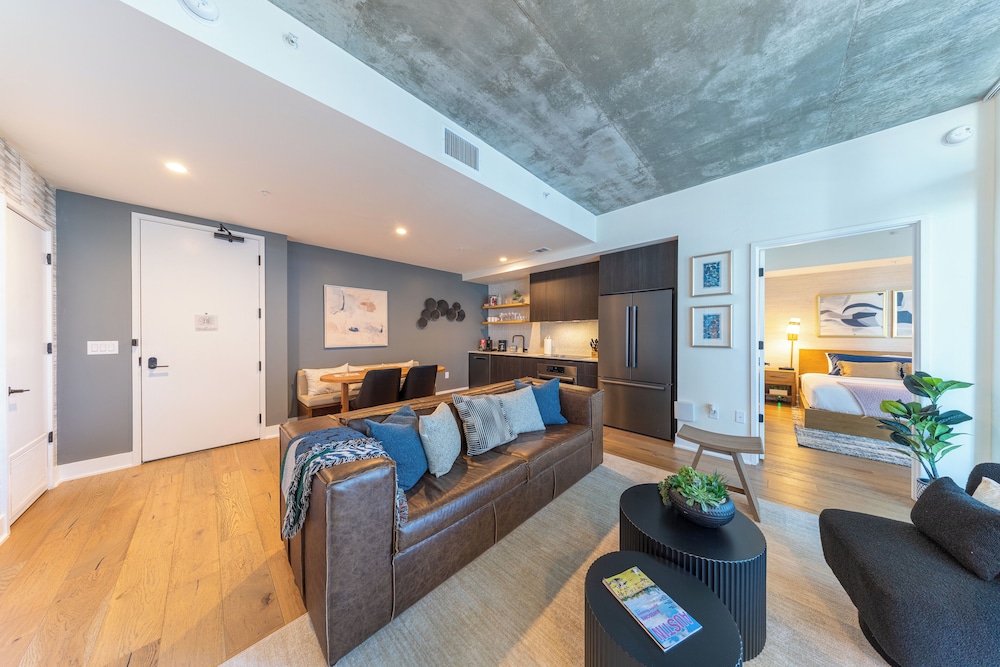Austin Condo Hotel - photo 607