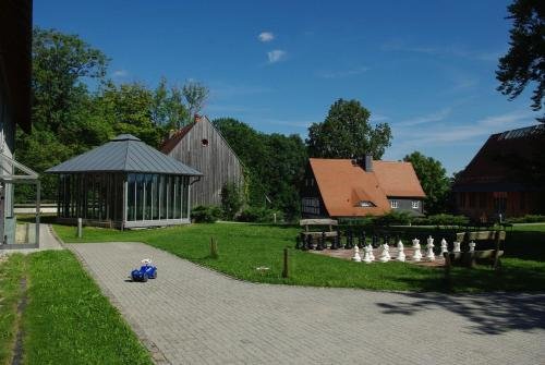 Sächsische Bildungs und Begegnungsstätte Windmühle Seifhennersdorf — hotel in Seifhennersdorf
