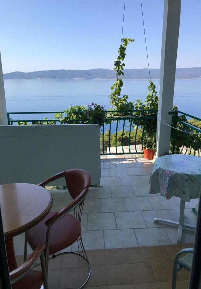 Zorica With View SA2 in Omis, Croatia