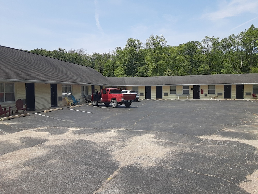 Hickory Shades Motel - photo 11