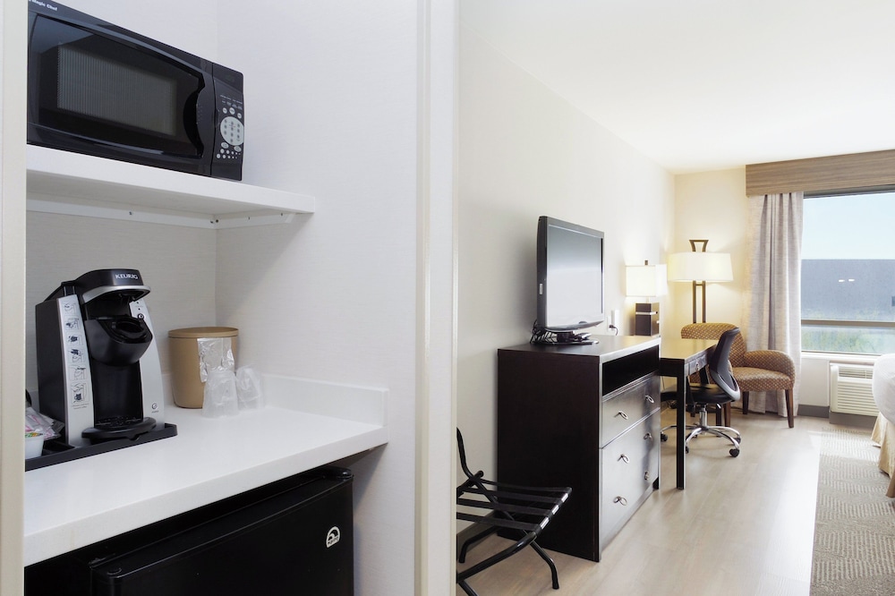 Holiday Inn Hotel & Suites Phoenix Airport By Ihg - photo 19