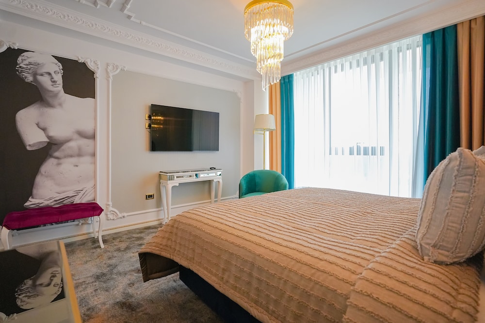 W Regal Boutique&Spa — Constanta — photo 3