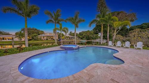 Blu Sky Cottage 5037 — 4-Star Luxury Hotel in Siesta Key, United States