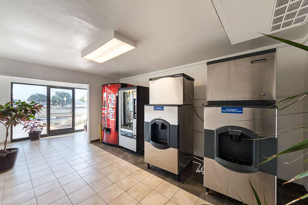 Motel 6 Mcallen TX - photo 25