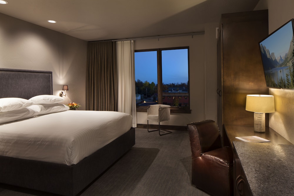 The Firebrand Hotel - photo 15