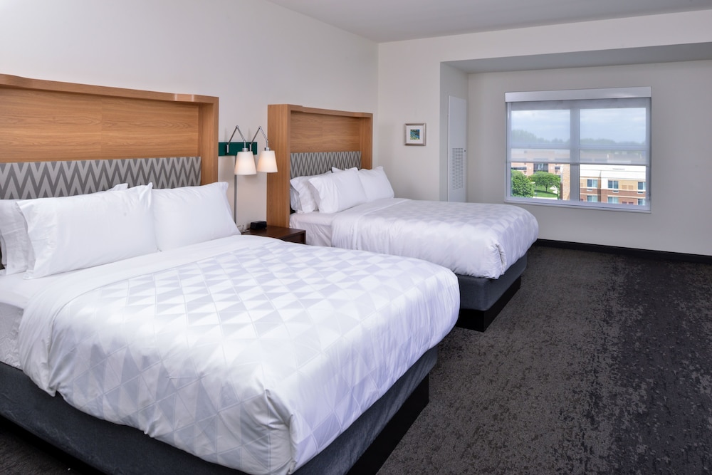 Holiday Inn Detroit Northwest Livonia by IHG - photo 8