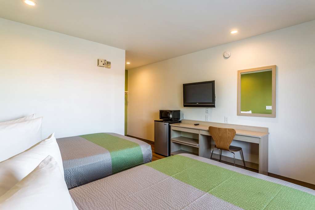 Motel 6 Needles CA - photo 12