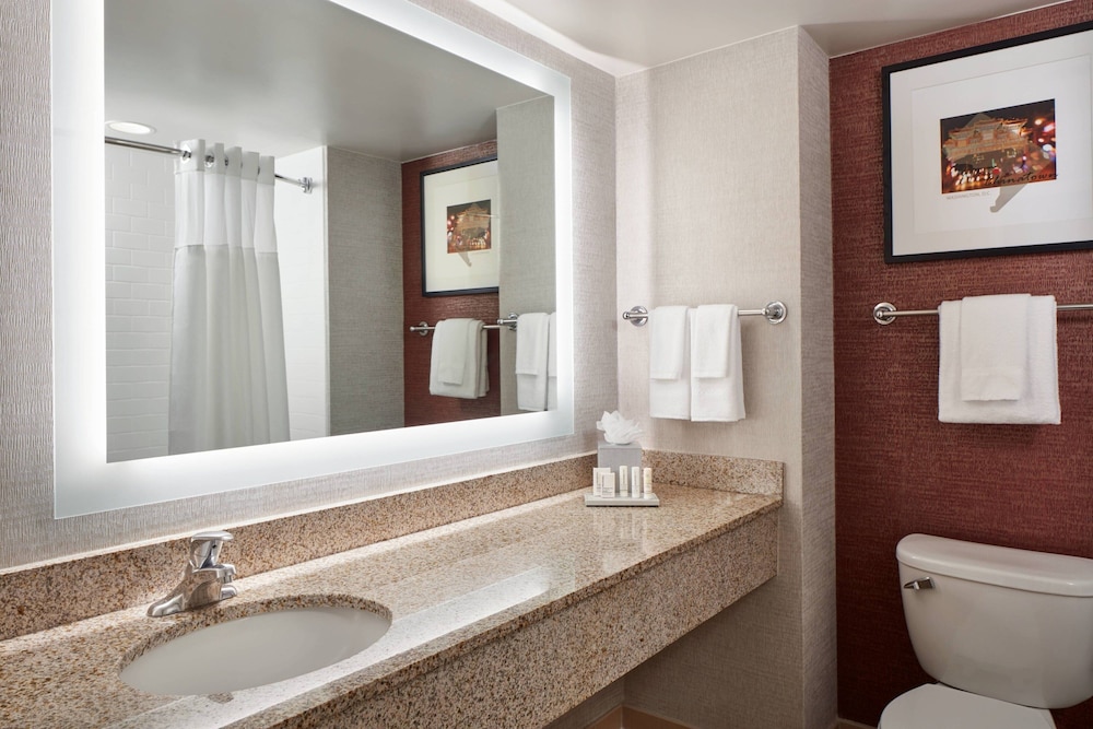 Fairfield Inn & Suites by Marriott Washington DC Downtown - photo 17