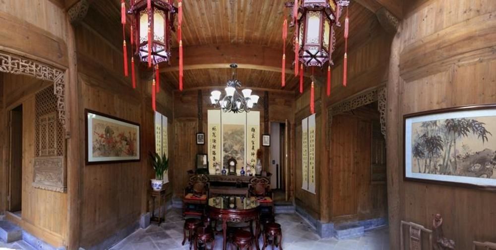 Yixiu Mountain Inn in Laizhou, People's Republic of China