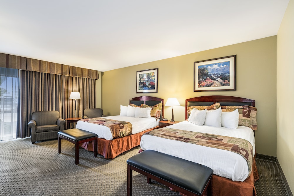 Winnemucca Inn & Casino - photo 8