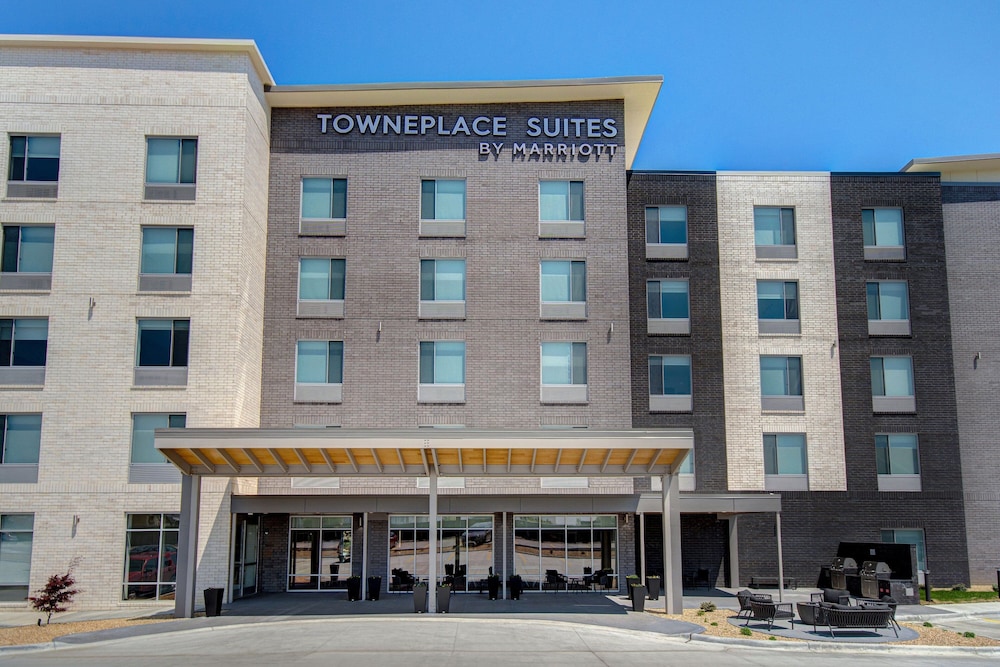 TownePlace Suites by Marriott Cincinnati Airport South - photo 35