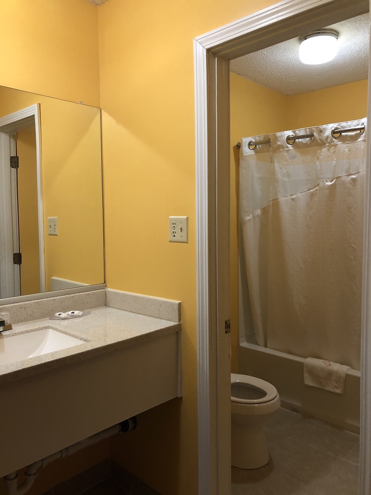 Caronoda Motel - photo 19