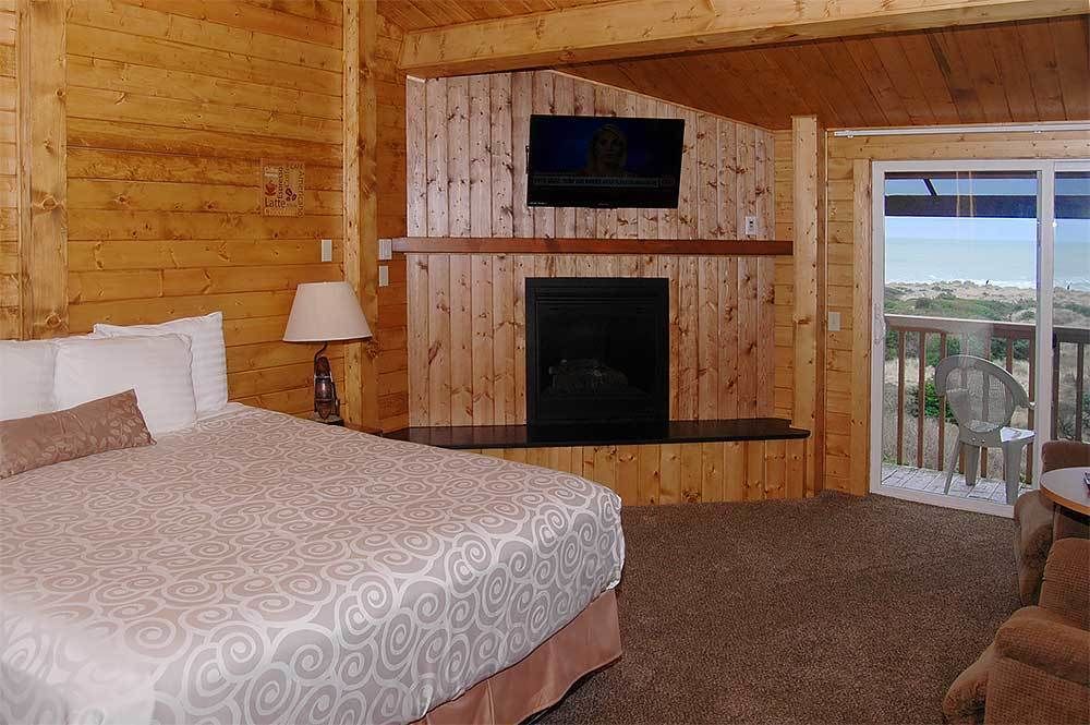 Ireland's Rustic Lodges - photo 2