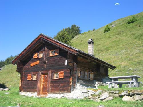 Alphutte Bielerchaller 9628152 — Fiesch