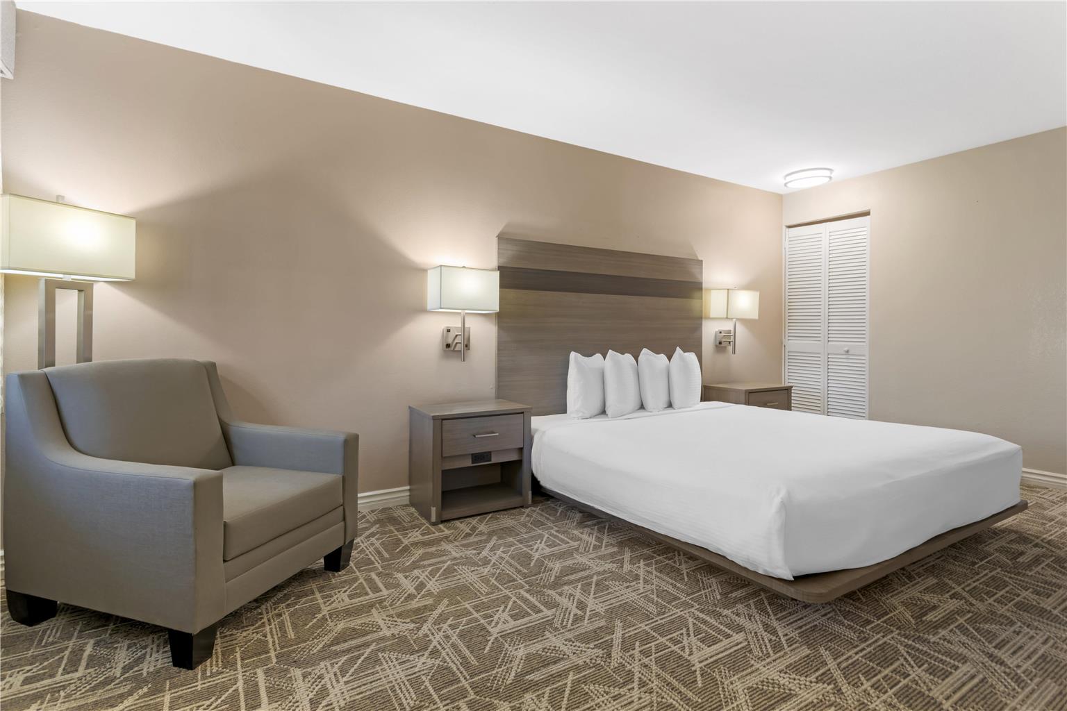 Best Western Kettleman City Inn & Suites - photo 25