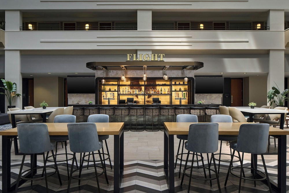 Sheraton Suites Chicago O'Hare - photo 68
