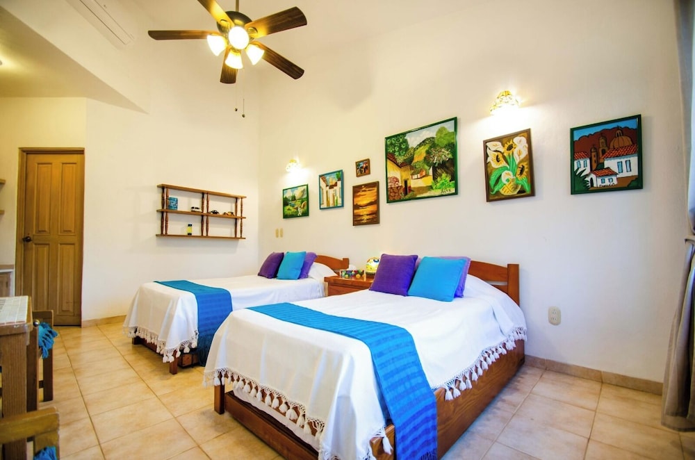 Marina Vallarta Casa Gallos — 4-Star Luxury Hotel in Puerto Vallarta, Mexico