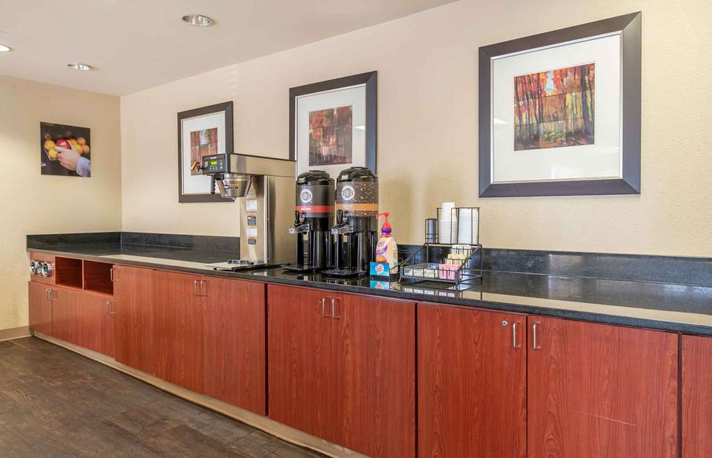 Extended Stay America Suites Indianapolis Northwest I465 - photo 8
