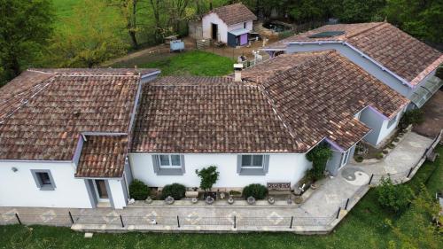 Aux Chenes Verts - carbon neutral hotel in Caussade