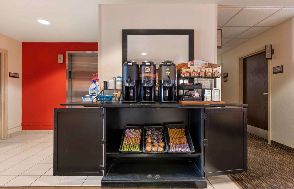 Extended Stay America Suites Chicago Romeoville Bollingbrook - photo 9