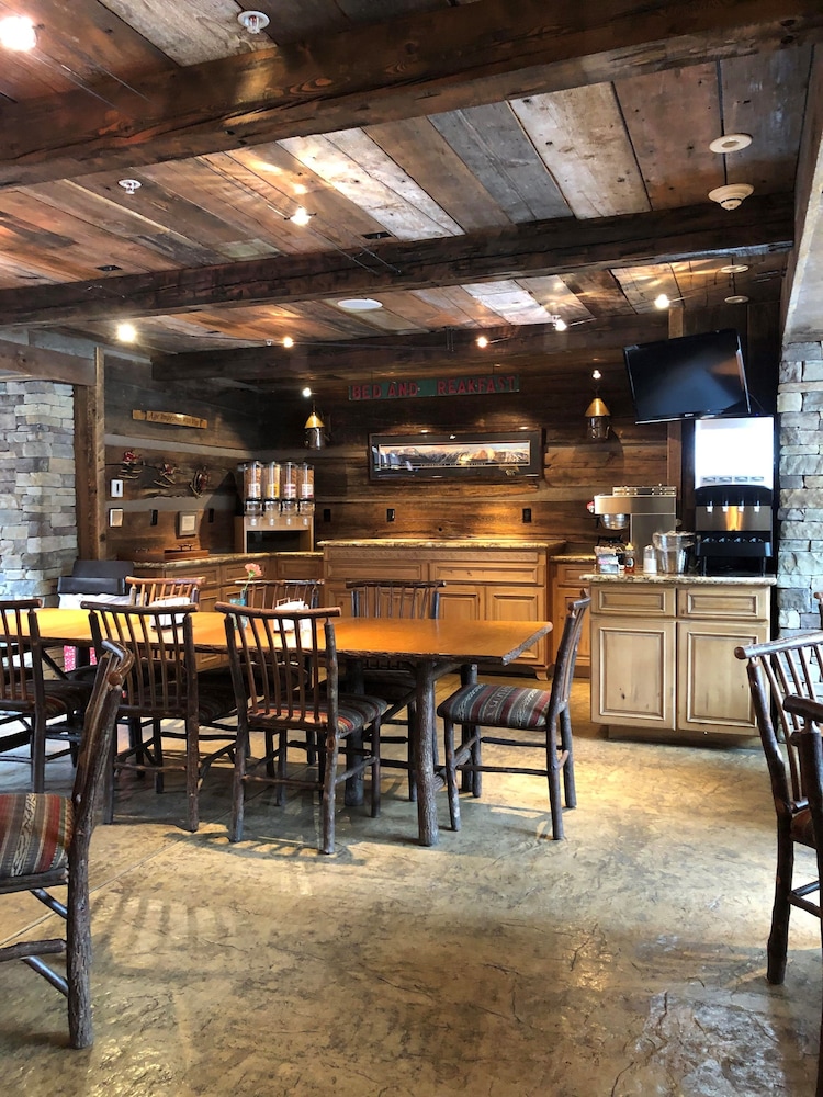 Annabelle Inn - photo 52