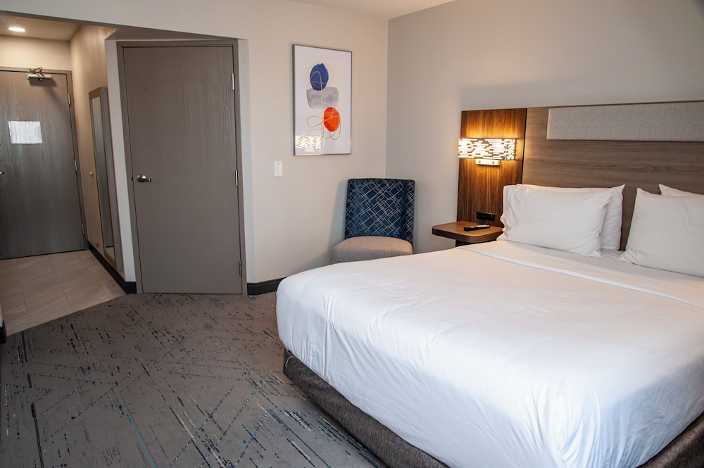 Holiday Inn Express Airport Tucson by IHG - photo 33