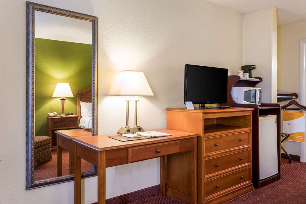 Quality Inn Battleboro Rocky Mount - photo 14