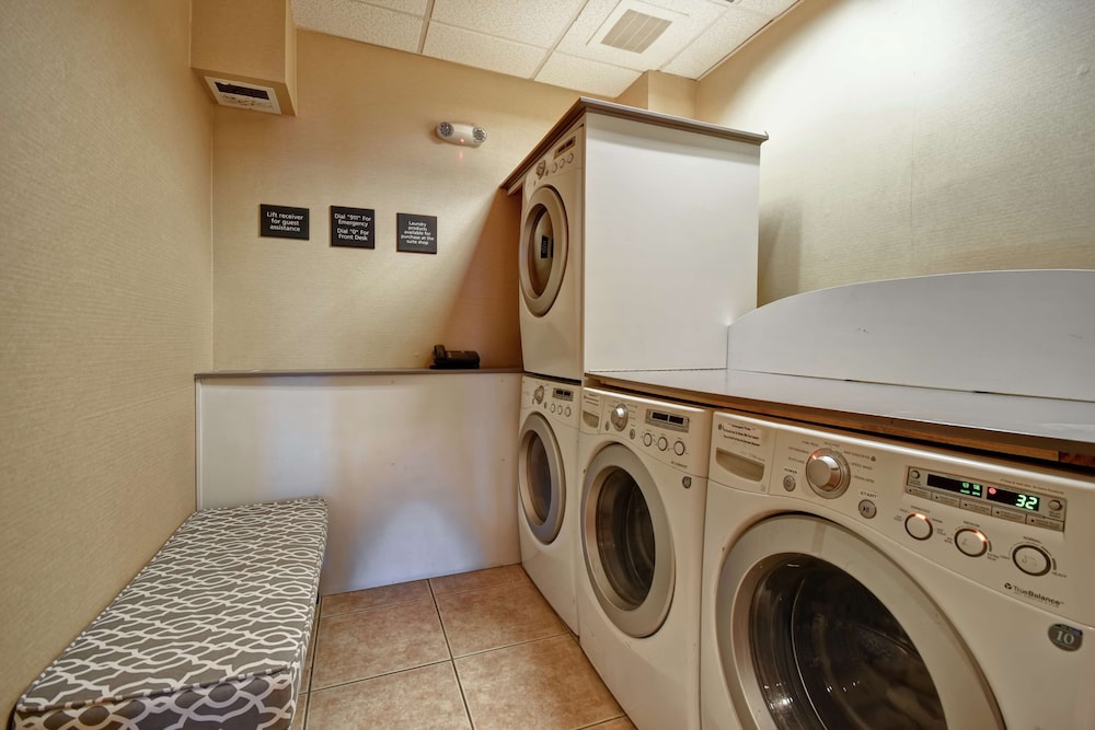 Hampton Inn & Suites Folsom - photo 48