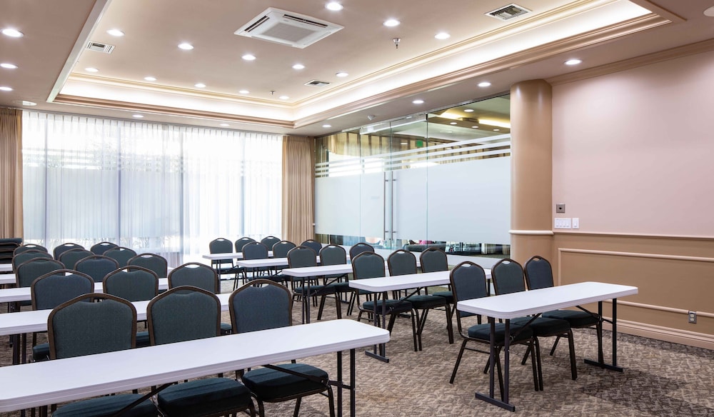 New Gardena Hotel - photo 26