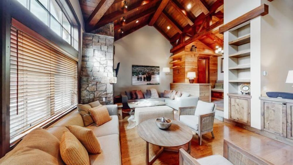 Snowmass Village by Gondola Resorts - photo 40