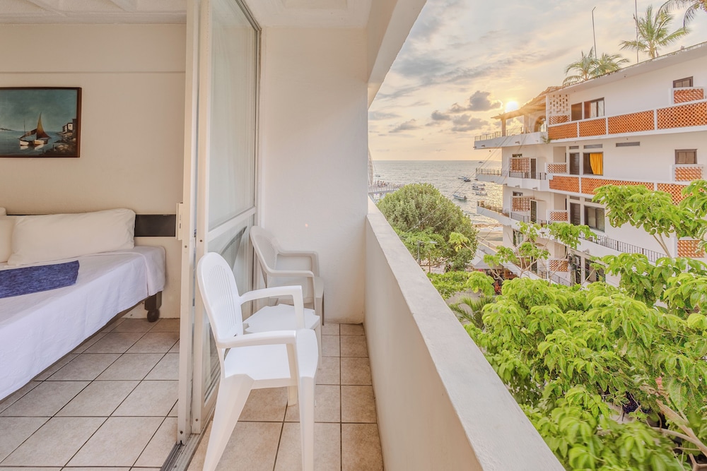 Hotel Delfin Puerto Vallarta