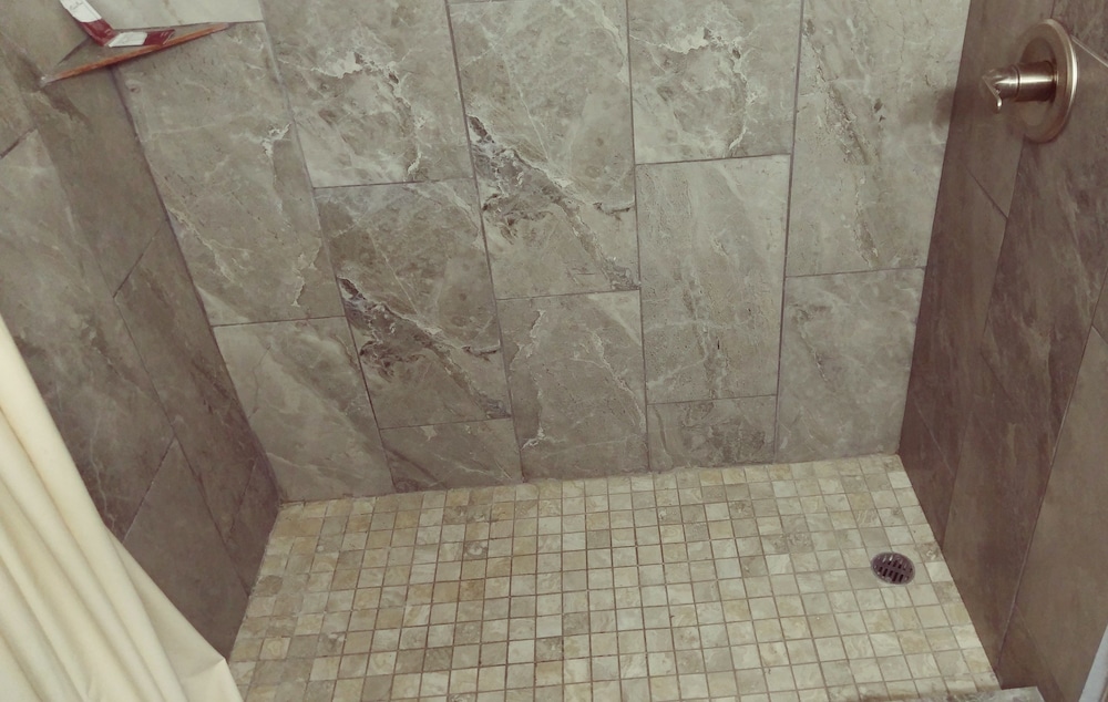 El Rey Motel - photo 25