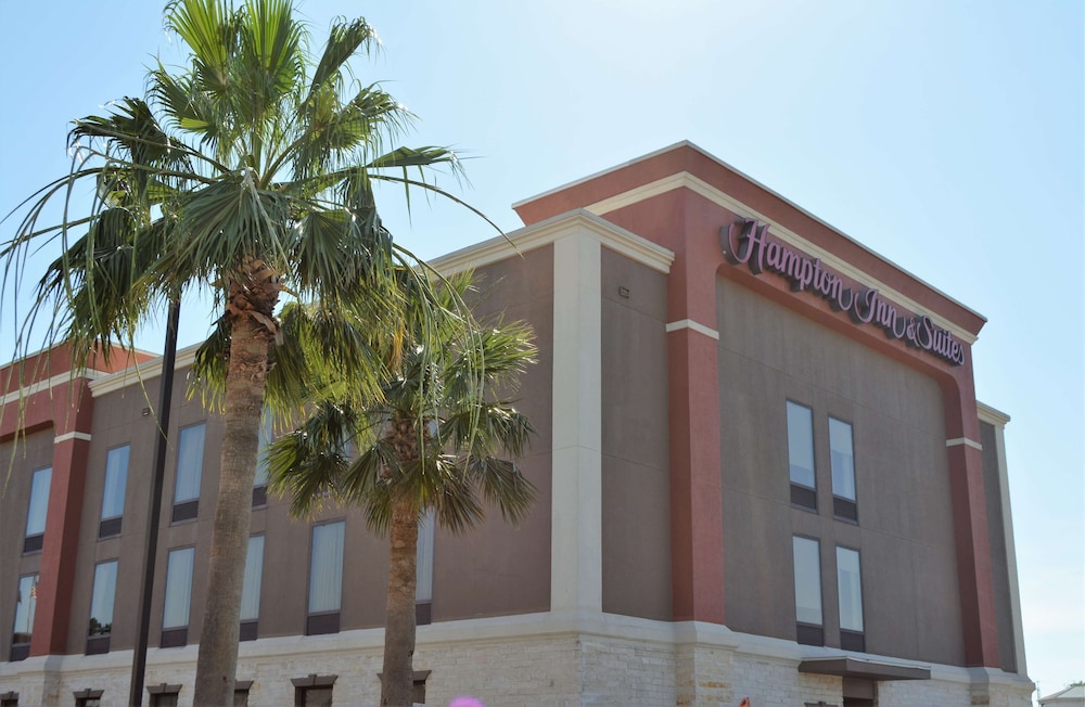 Hampton Inn & Suites Houston Katy - photo 31