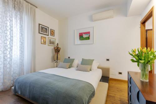 Elegant Escape near the Vatican — 4-Star Luxury Hotel in Rome, Italy