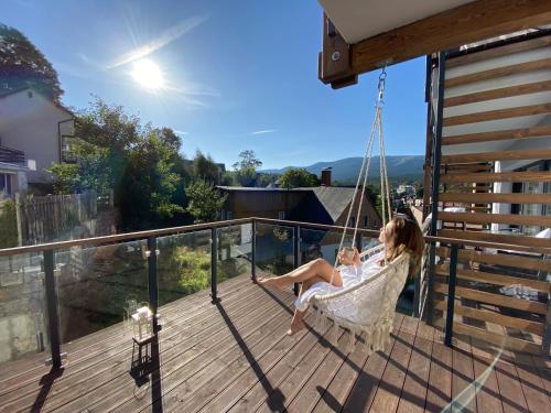 Apartament z Kominkiem w centrum Sauna Widok na Góry — 4-Star Luxury Hotel in Szklarska Poreba, Poland