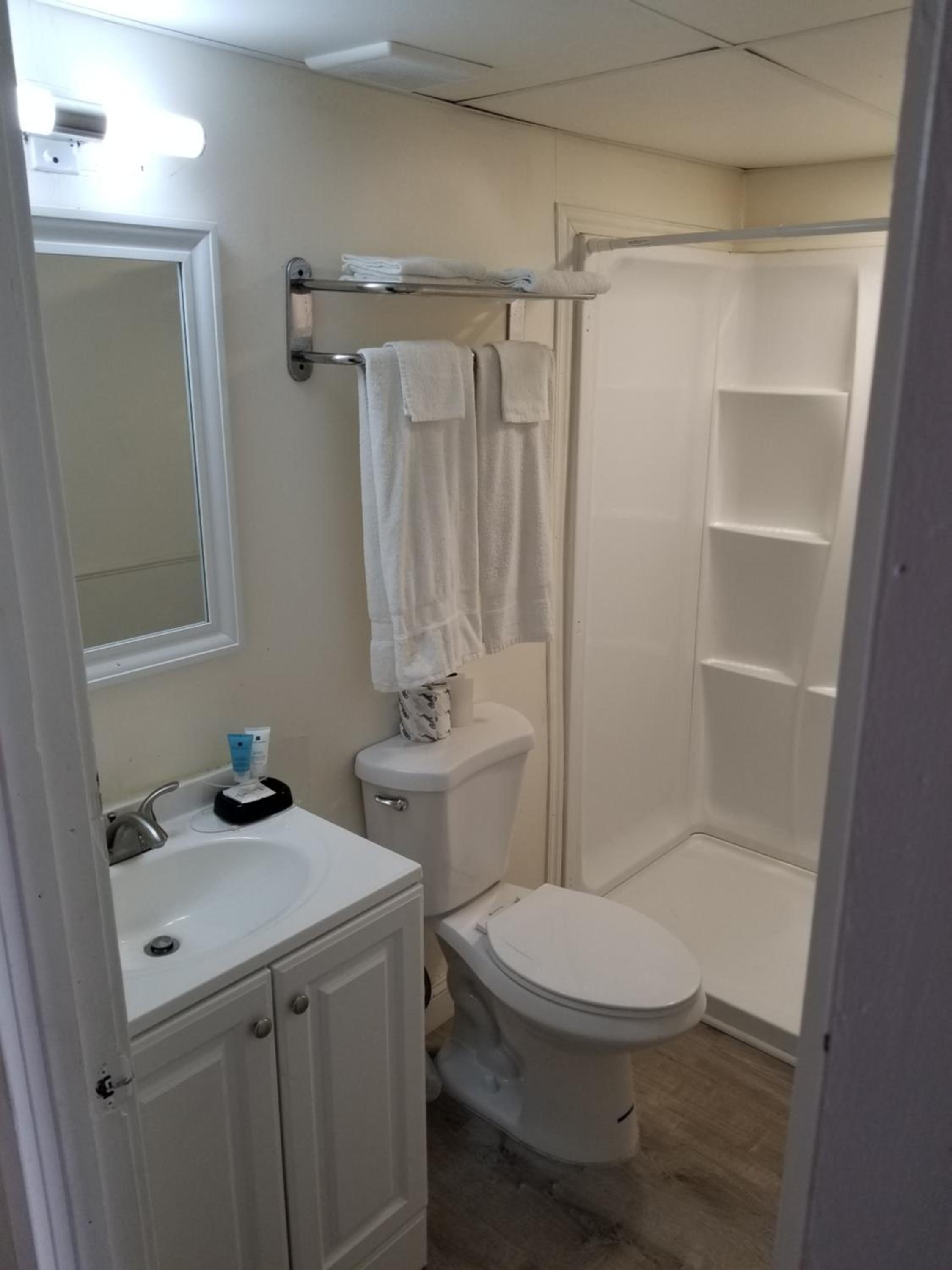Penn Lodge Hotel & Suites - photo 31
