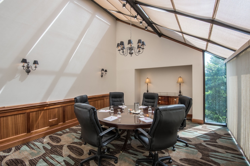 Crowne Plaza Knoxville Downtown University by IHG - photo 42