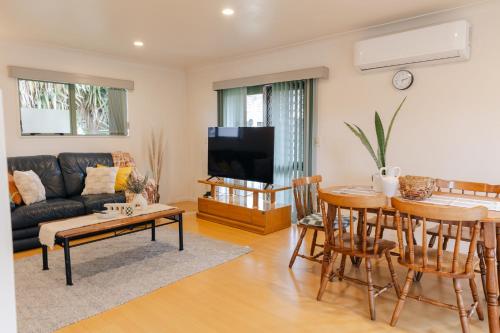 Prime location at Mt Eden Cozy Vibe 3BR Home — 4-Star Luxury Hotel in Auckland, New Zealand