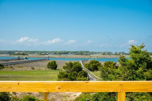 Sound Bite by Oak Island Accommodations - photo 10