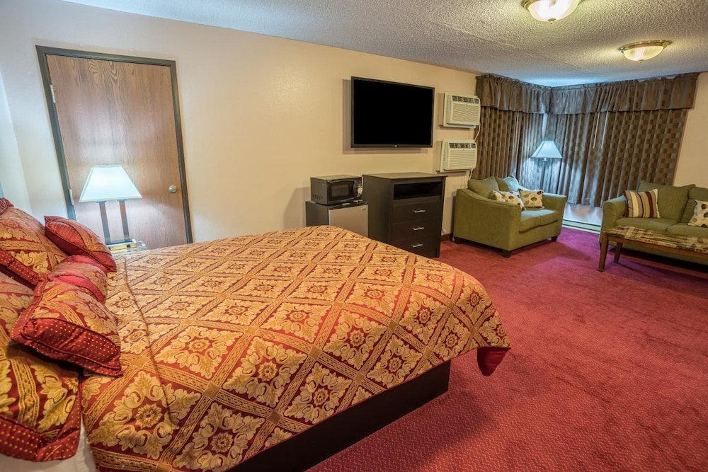Prime Rate Inn - photo 13