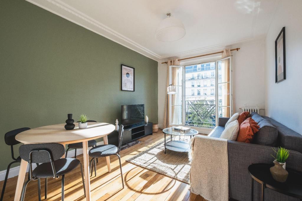 Logement Haut de Gamme à Grenelle — 4-Star Luxury Hotel in Paris, France
