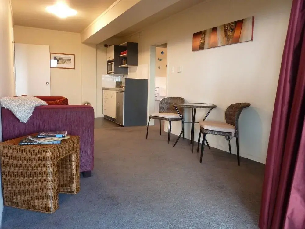 Ferienhaus Nr 6 Typ A Feriendorf Jägerpark Bayerischer Wald — hotel in Viechtach