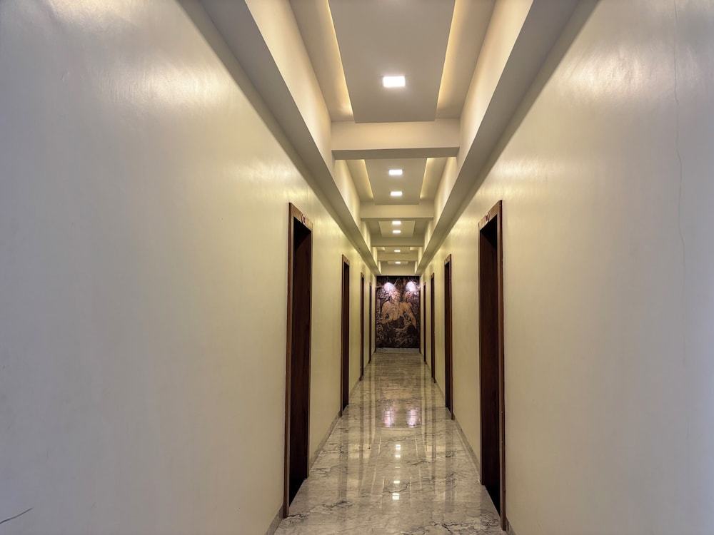 Hotel Mayur Residency — Khuldabad — photo 4