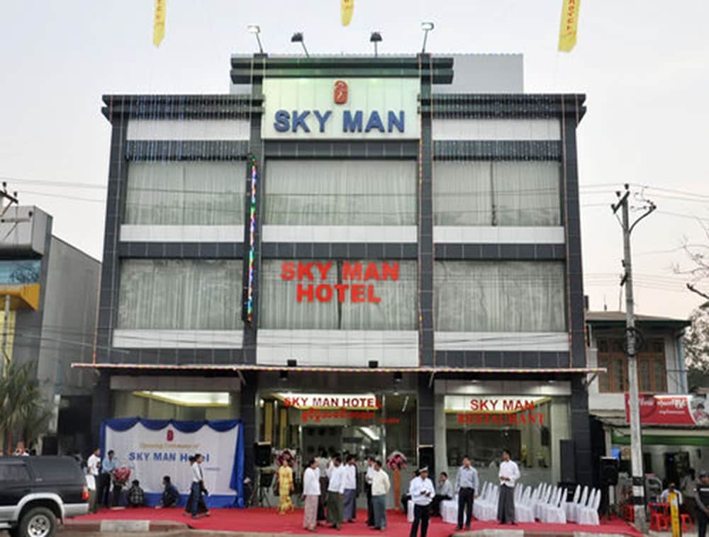 Sky Man Hotel - carbon neutral hotel in Yangon
