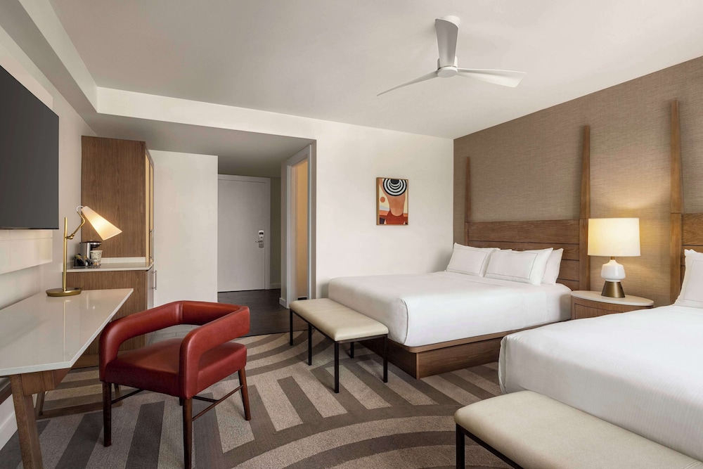 Hilton Cabana Miami Beach Resort - photo 17