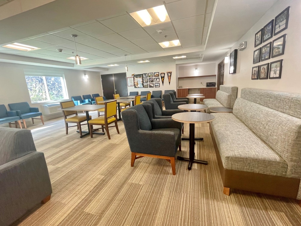 Holiday Inn Express Houghton Keweenaw by IHG - photo 90