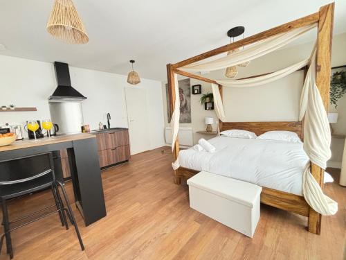 Le Studio Boheme in Saint-Aignan, France