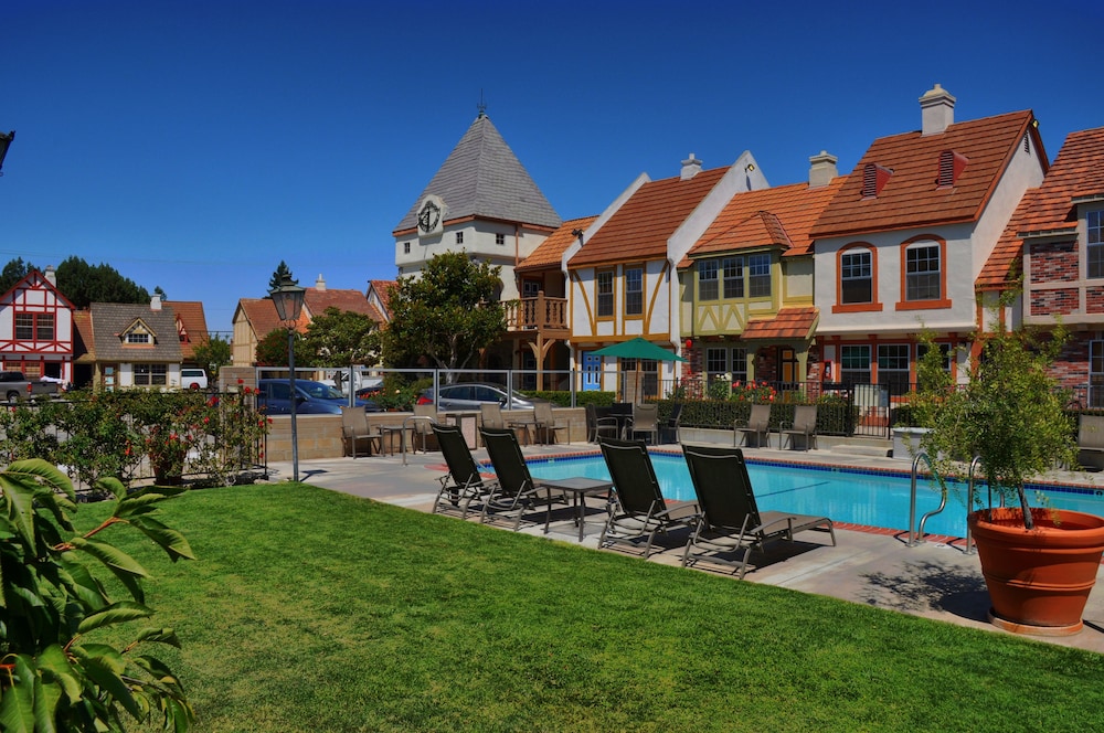 Royal Copenhagen Inn - photo 20